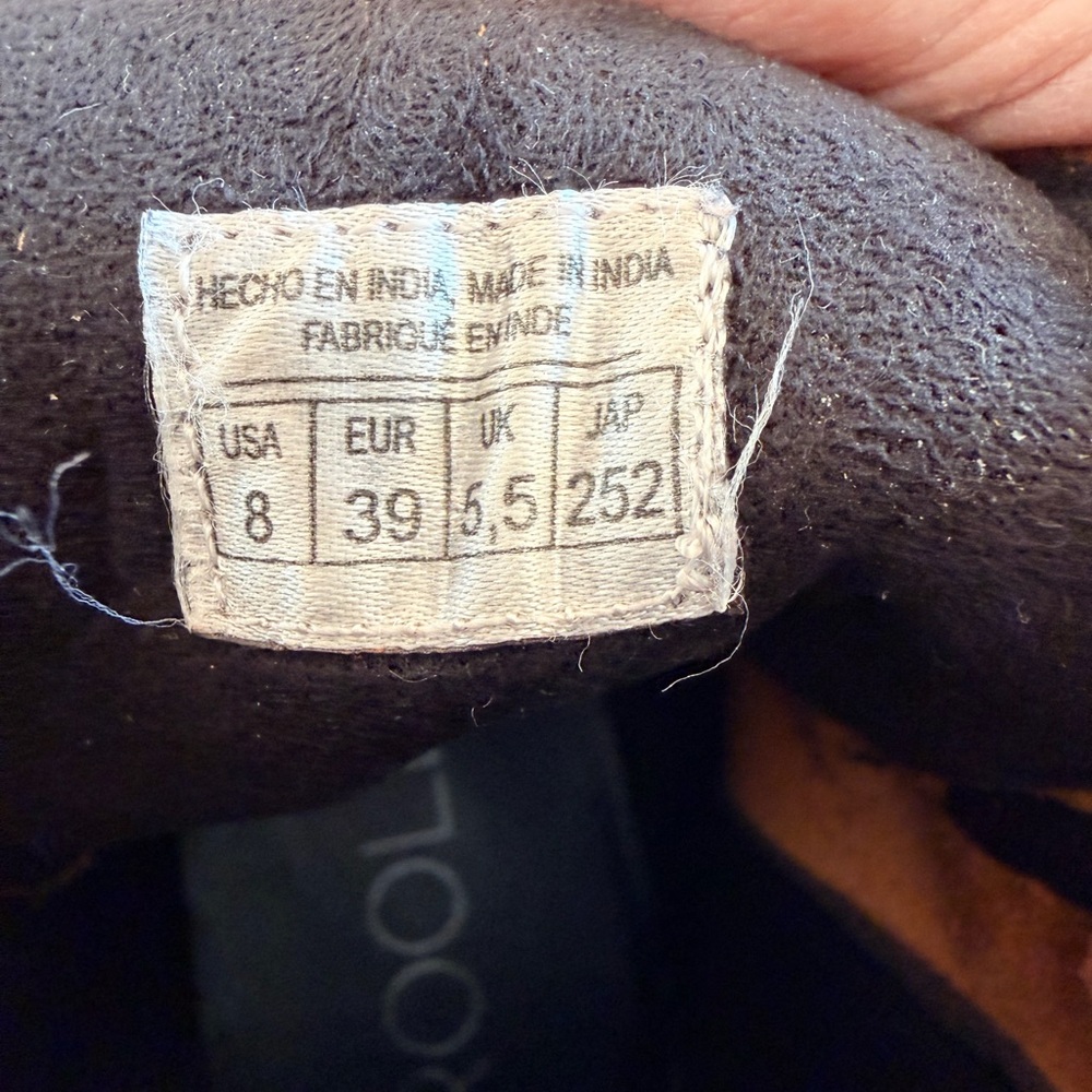 Roolee Women’s Brown Lace-Up Boots - Picture 5 of 5